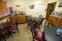 Travelodge by Wyndham Elko NV - breakfast