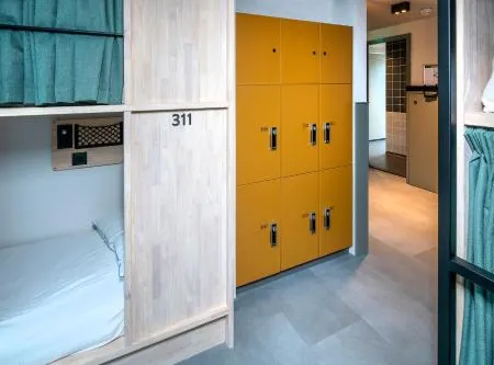 The Bee Hostel Hotels in Amsterdam