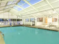 Quality Inn & Suites Maggie Valley - Cherokee Area - piscine
