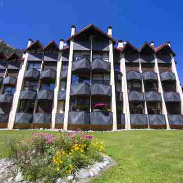 Résidence Grand Roc - Ancolies 206 Happy Rentals Hotel Exterior