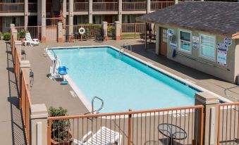 Quality Inn & Suites Lufkin