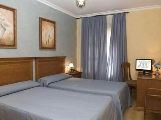 HOTEL ESMERALDA