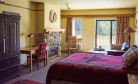 聖瑪麗村山林小屋