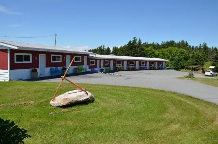 Clifty Cove Motel
