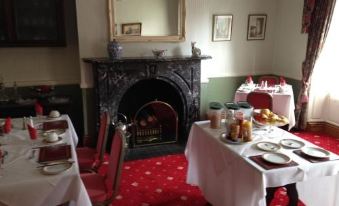 Kirkgate House Hotel - Housity