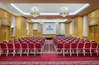 Habtoor Metropolitan Palace Hotel Hotels in Chyah