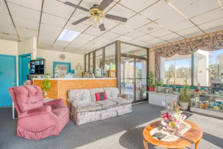 Travelers Inn by OYO, Templeton VA