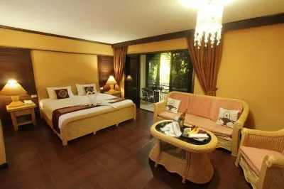 PhoomThai Garden Hotels near Wat Na Laem Nuea