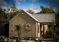 The Headwaters Eco Lodge Hotels in Glenorchy
