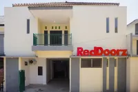 RedDoorz Near Plaza Araya 2 Hotels in Blimbing