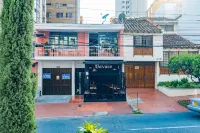 호텔 아옌다 카사 데 피노스 카베세라 1522 Industrial University of Santander 주변 호텔