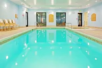 Holiday Inn Express & Suites ALBANY AIRPORT AREA - LATHAM by IHG Hotels in Latham