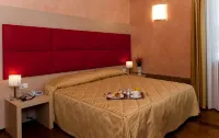 Villa Maternini Hotels in Vazzola