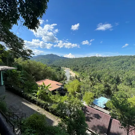 The Kiriwong Valley Villas & Restaurant