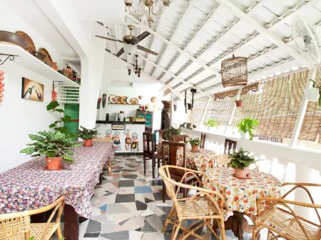 Vince Villa Отели рядом с достопримечательностью «Mengkuang Dam»