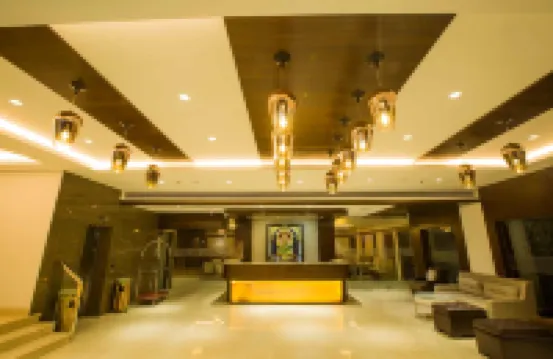 Hotel Saradha Grande
