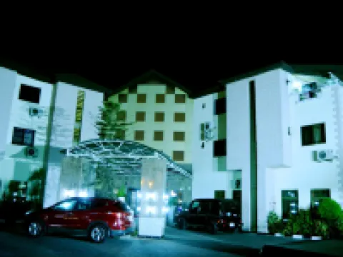 Parkview Astoria Hotel Hotels near Omenka Gallery