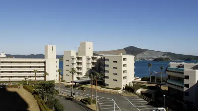 WISTERIAN LIFE CLUB TOBA