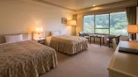Hotel Hanamaki Hotels near 宮澤賢治記念館への階段