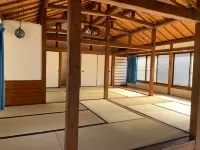 Shirahama Town Hikigawa Old Folk House Cottage Hotels in Susami