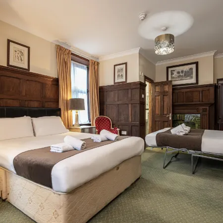 Barrington Lodge