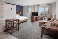 Residence Inn Greenville Downtown - Kitchen