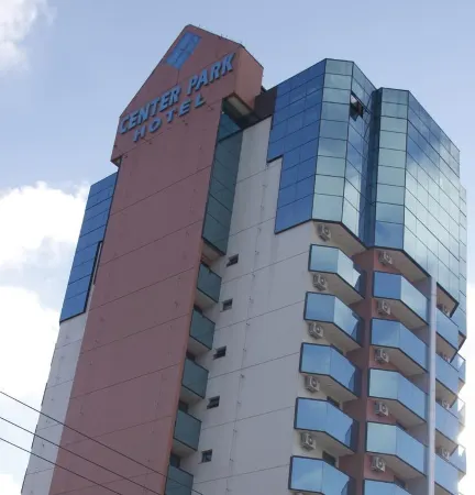 Summit Suítes Hotel Jundiaí Отели в г. Жундиаи