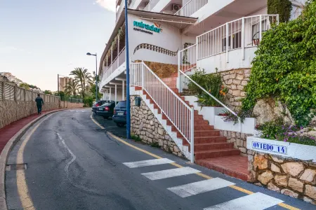 Apartamentos Mirador Отели в г. Бенидорм