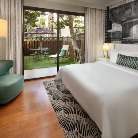 Avenue of The Arts Costa Mesa, a Tribute Portfolio Hotel