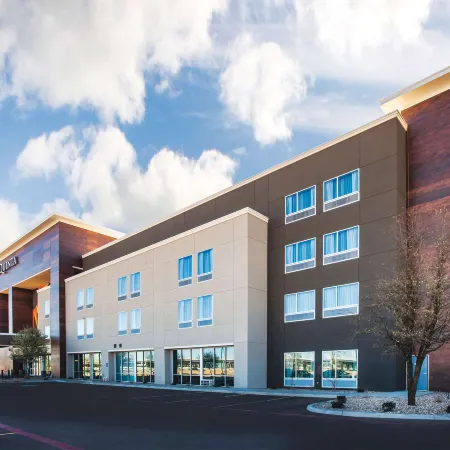 La Quinta Inn & Suites by Wyndham Lubbock South