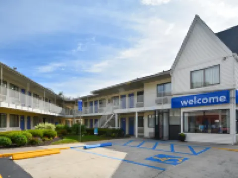 モーテル 6 サウシングトン コネチカット - ハートフォード サウシングトンのホテル