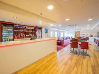 Travelodge Harrogate West Park Hotels in Follifoot