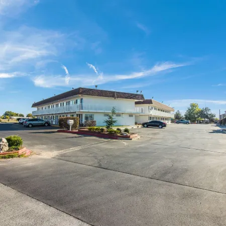 Motel 6 Moses Lake, WA