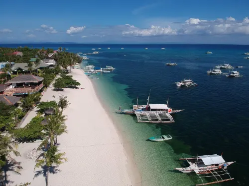Elen Inn - Malapascua Island Air-Conditioned Room2 Hotel di Logon