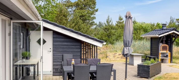 "Stacey" - 800m from the Sea Hotels in Oksbol