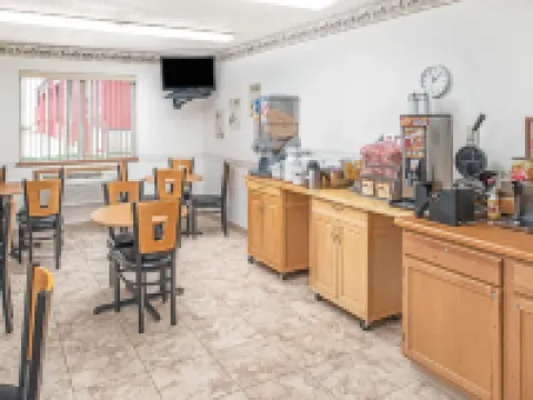 Super 8 by Wyndham Nebraska City Hotels in Fremont County