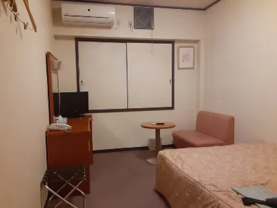 Okazaki Single Hotel Hôtels à : Okazaki