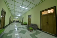 Hotel Irian Surabaya Hôtels à : Krembangan