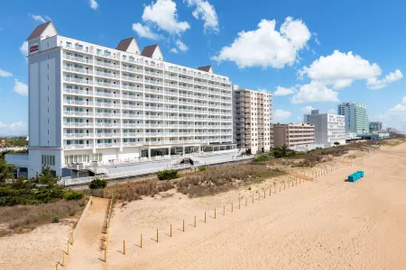 Hilton Garden Inn Ocean City Oceanfront Отели рядом с достопримечательностью «Explore OC»