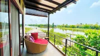 Canal Village Pakpra Phatthalung Hotels in Khuan Khanun