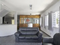Hotel Dos Nobres