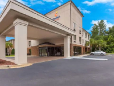 Comfort Suites North Mobile Hotels in Saraland
