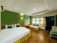 Suanpa Resort Hotels in Mueang Surin District