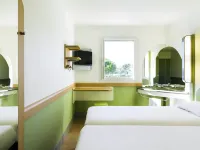 Ibis Budget Perpignan Nord Hotels in Claira