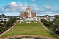 The Historic Cavalier Hotel and Beach Club, Autograph Collection