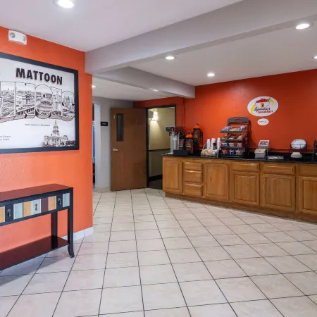 Super 8 by Wyndham Mattoon