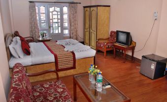 Hotel Happy Home or Mudkhu Durbar