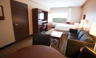 Four Points by Sheraton Winnipeg South
