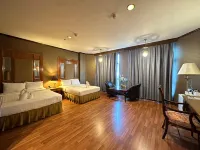 Lert Thani Hotel Suphanburi Province Hoteles en Bang Pla Ma