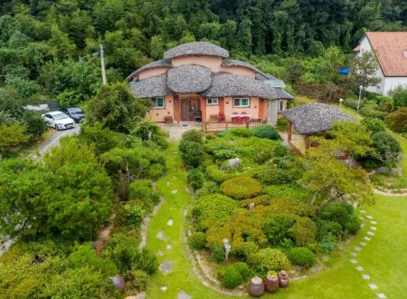 Damyang Songjukheung Pension Отели в г. Тамян